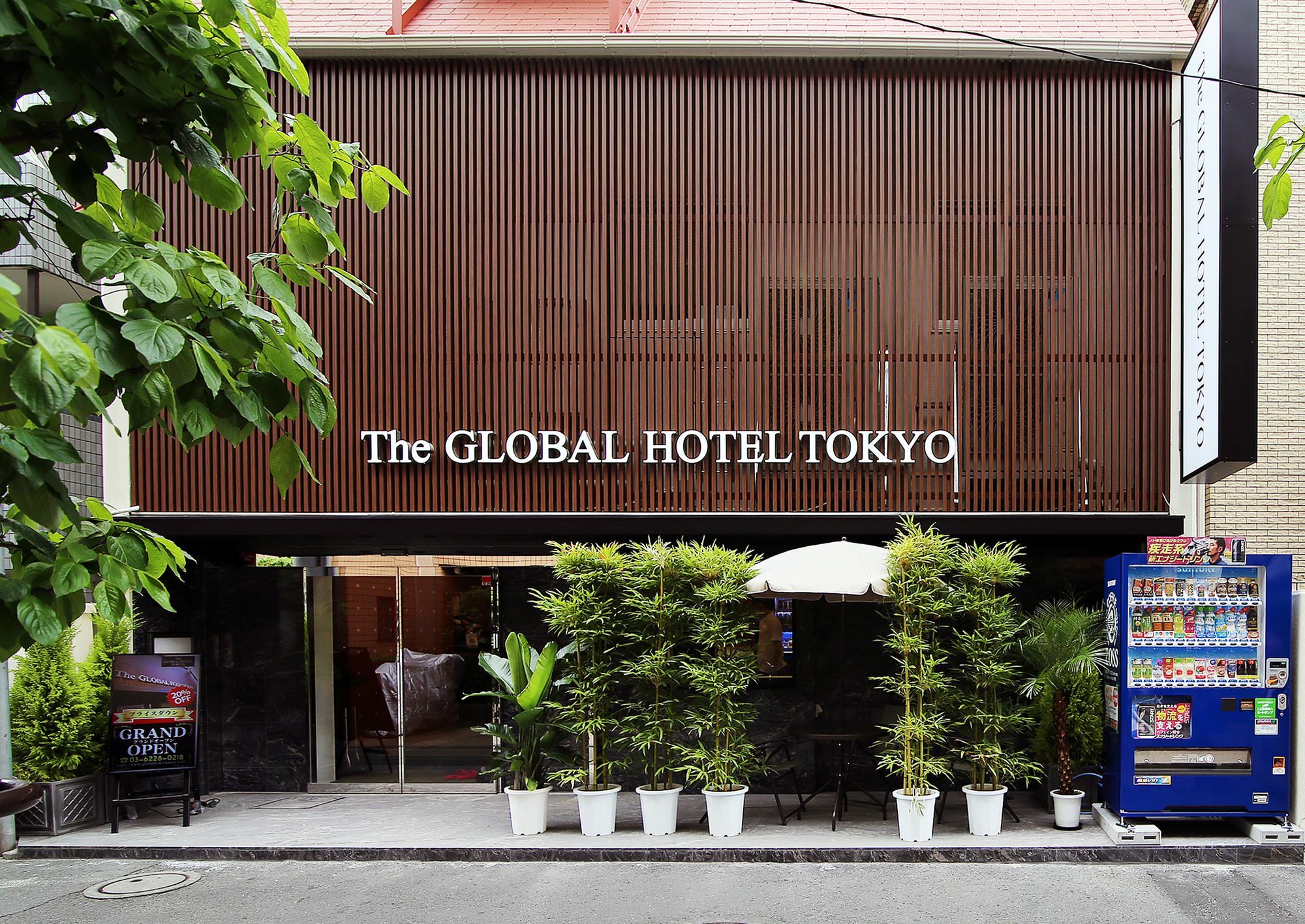 The Global Kapselhotel